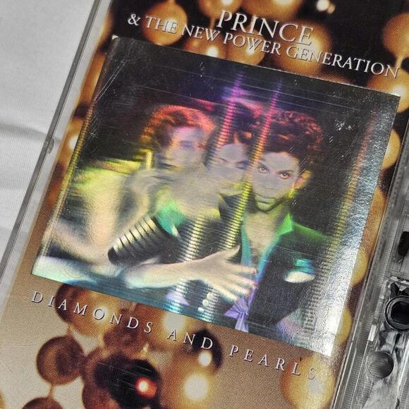 PRINCE DIAMONDS AND PEARLS Cassette Tape 1991 Rock Funk Soul Rare - Picture 2 of 5